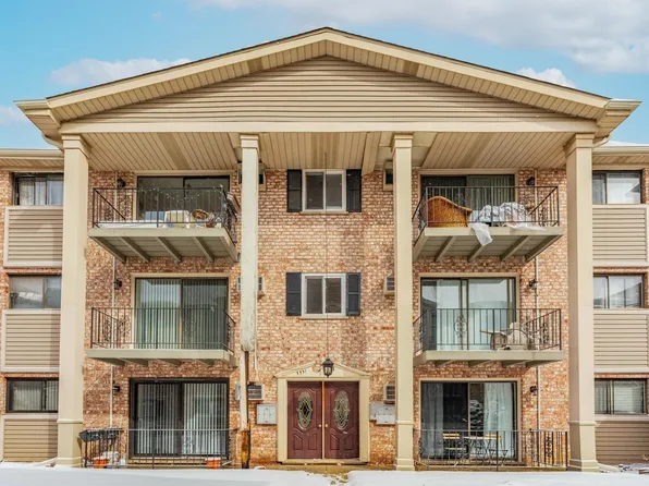 5331 N Delphia Ave APT 331E, Chicago, IL 60656
