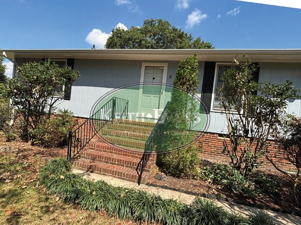 9 Brookstone Ct