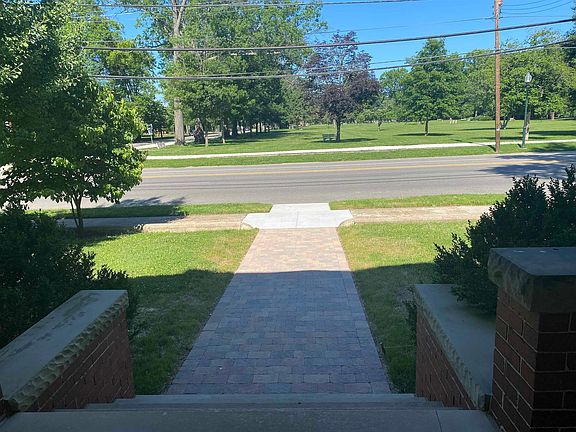 4th image of 1305 8th St