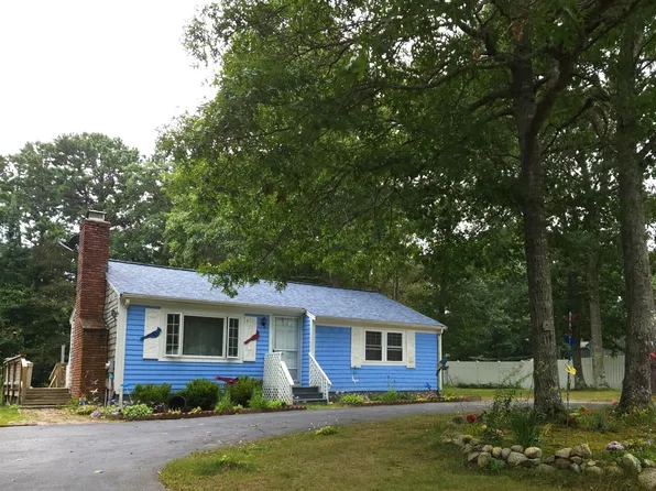 5 Guild Road, Forestdale, MA 02644