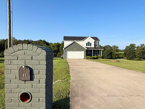 2nd image of 91 W Delia Way
