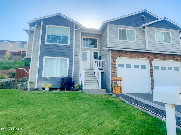 801 Terry Ln, Selah, WA 98942