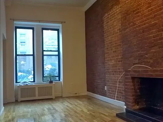 Rented by JK Dansar Corp | media 28