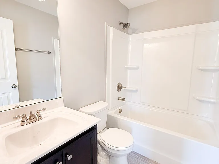 1616 Parkside Dr — Photo 18