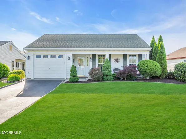 160 Buckingham Drive N, Manchester, NJ 08759