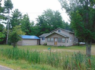 7407 Old Mill Town Rd, Trout Creek, MI 49967