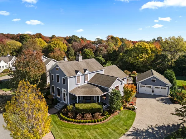 6 Kingfisher Lane, Clinton, CT 06413