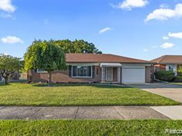 17037 Stricker Ave, Eastpointe, MI 48021