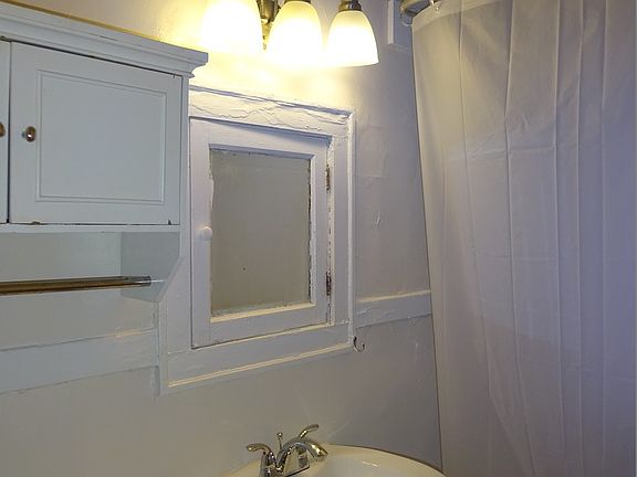 4th image of 1530 Lasalle Ave APT 206