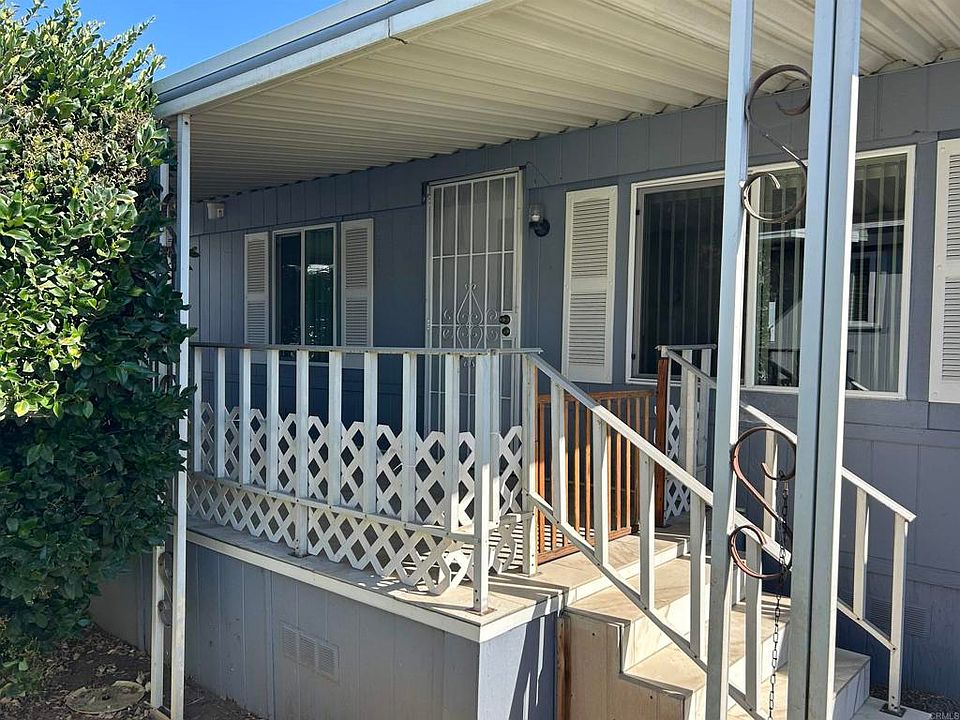 1st image of 211 N Citrus Ave Space 18