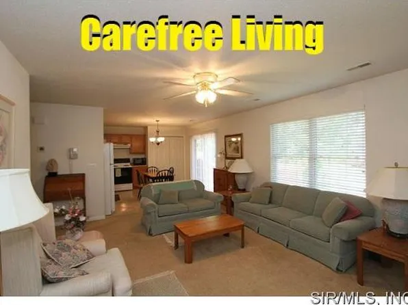 707 4th St APT B, Highland, IL 62249