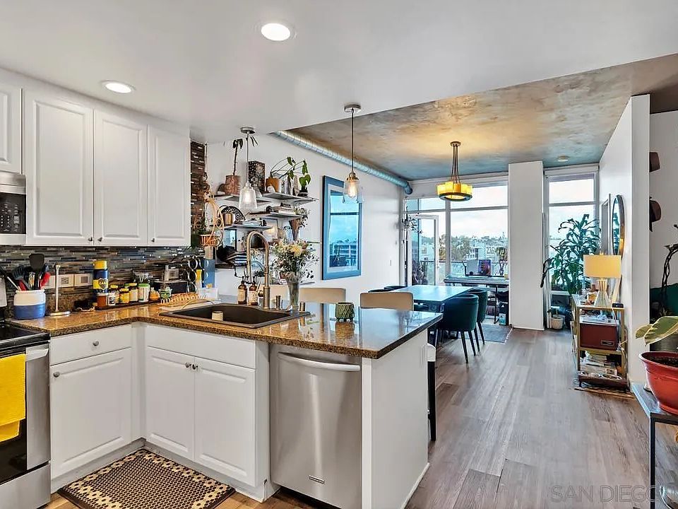 1st image of 1080 Park Blvd Unit 611