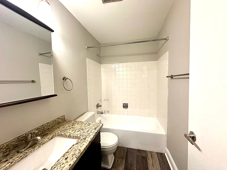 1800 N Halsted St #2A — Photo 10