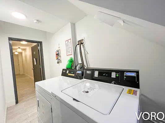 Rented by Voro, LLC | media 20