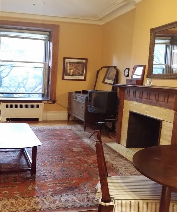 1st image of 28 W 87th St APT 3A