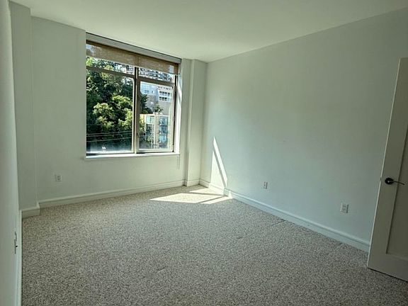 5th image of 8100 River Rd APT 710