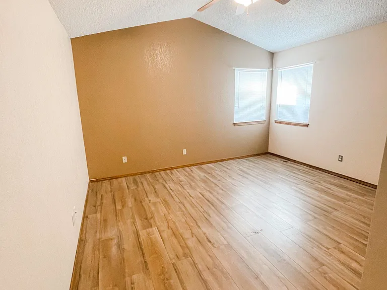 6120 Joshua Ct — Photo 6
