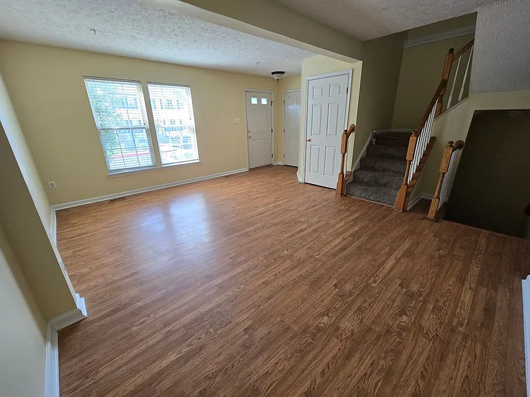 4927 Bristle Cone Cir — Photo 3
