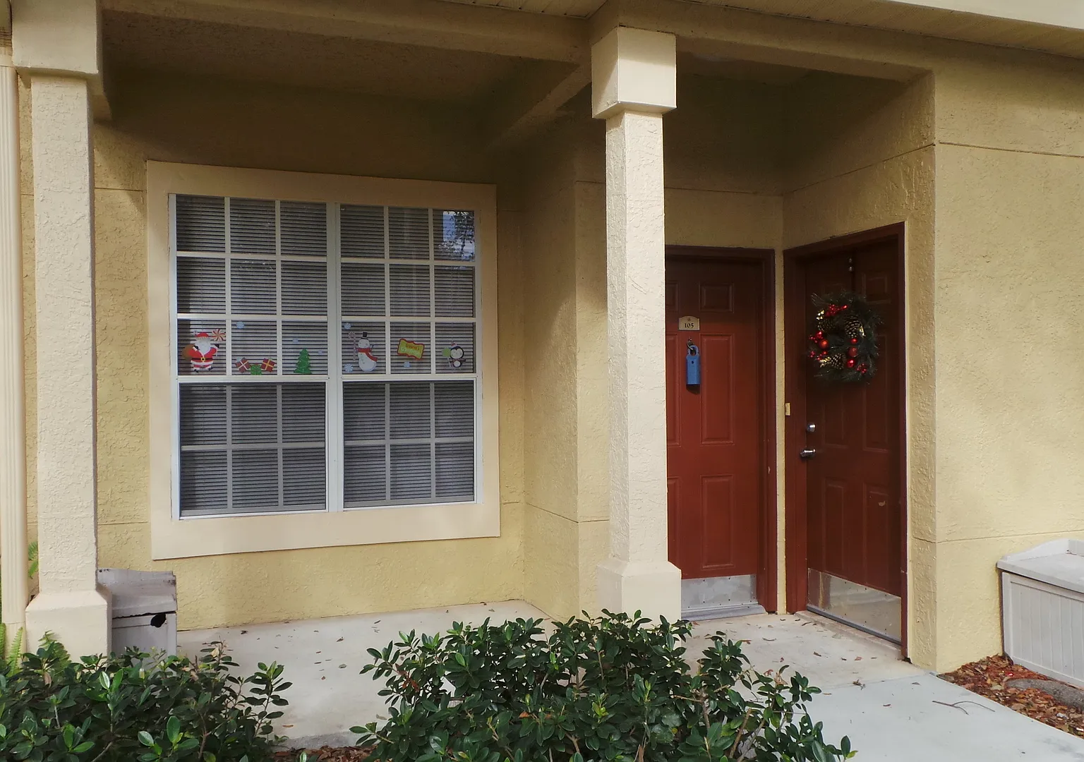 First Floor 3/2 Condo in the Gated Crescent Place at Lake Lotus Community! — Photo 2