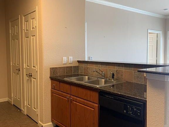 3rd image of 600 13th St E APT 734