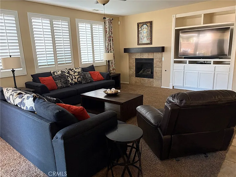 40852 Treasure City Ln — Photo 3