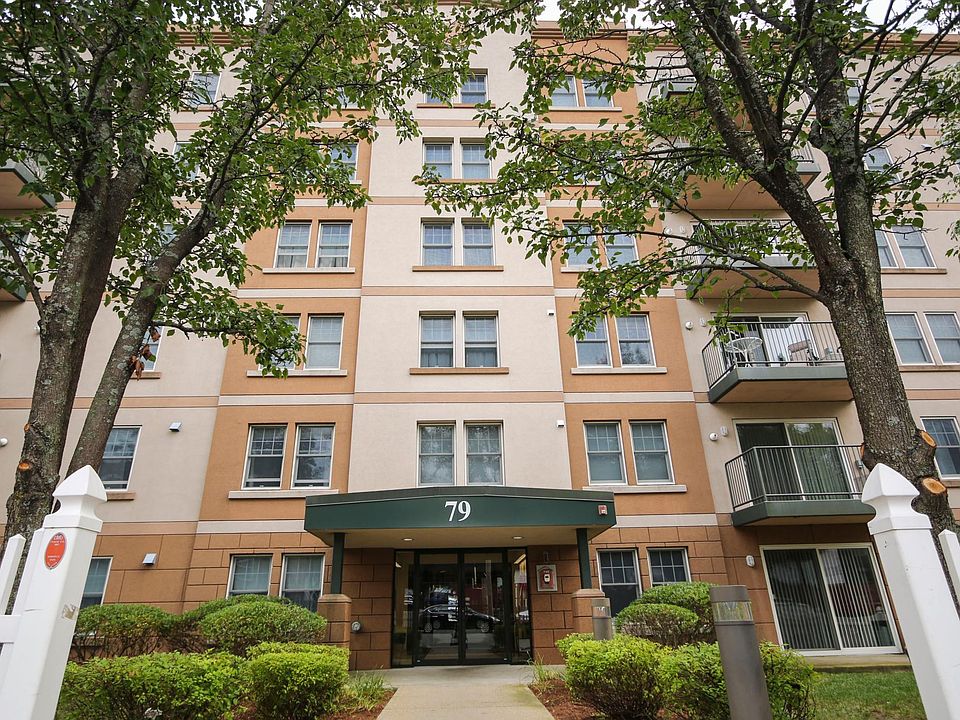 79 Waite St Ext Front Entrance