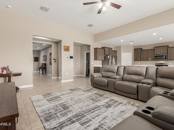 5th image of 3032 N AMBER Drive