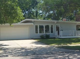 2600 6th St NW, Minot, ND 58703