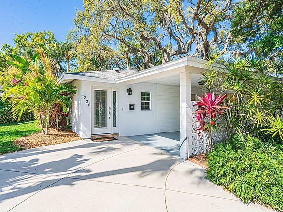 3rd image of 1229 Moonmist Cir #6