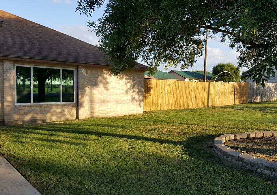 energy efficient windows, large front yard with beautiful sh