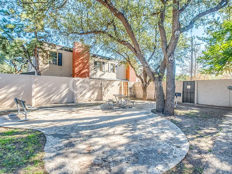 5332 Kenosha Ave — Photo 26
