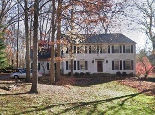 487 Ely Rd, Akron, OH 44313