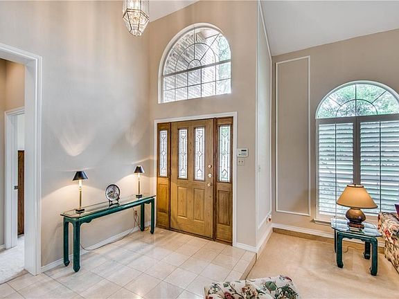 3rd image of 2118 Antibes Dr