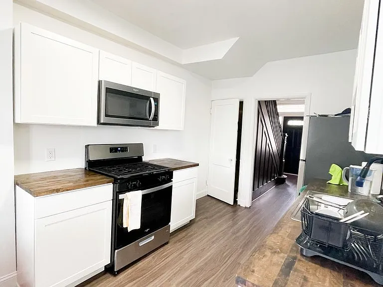 1526 Fernleaf St — Photo 6