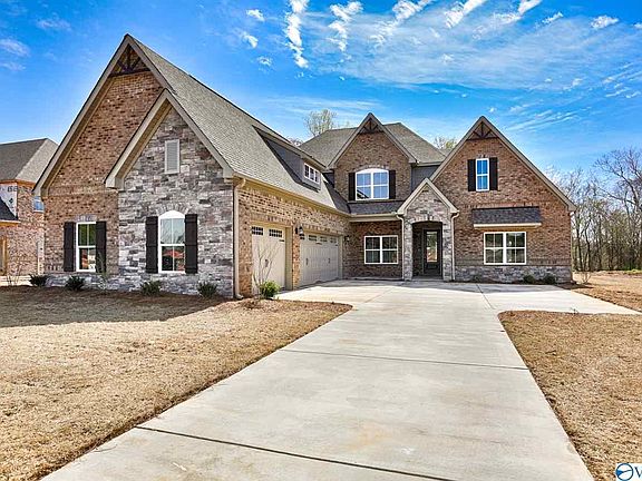 2nd image of 136 Creekmound Dr