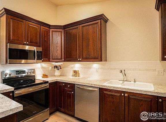 5th image of 435 46th Ave Unit 1