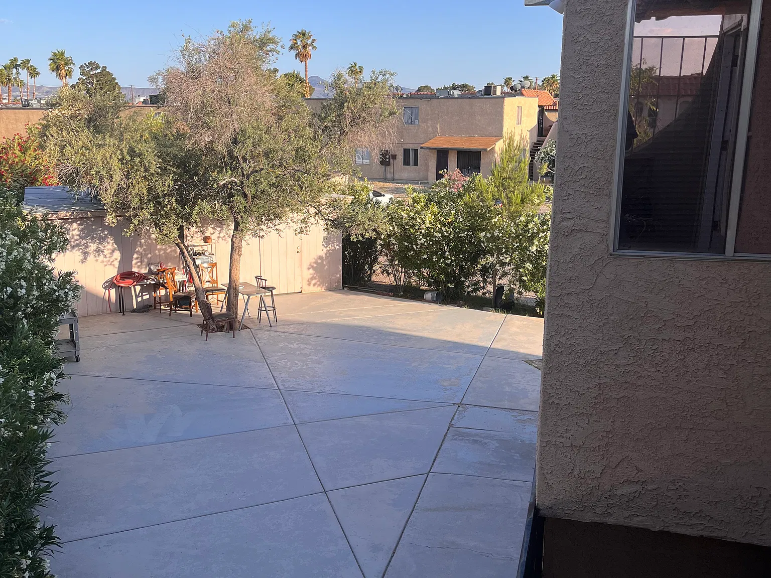2 bed, 884 sqft, $1,365 — Photo 2