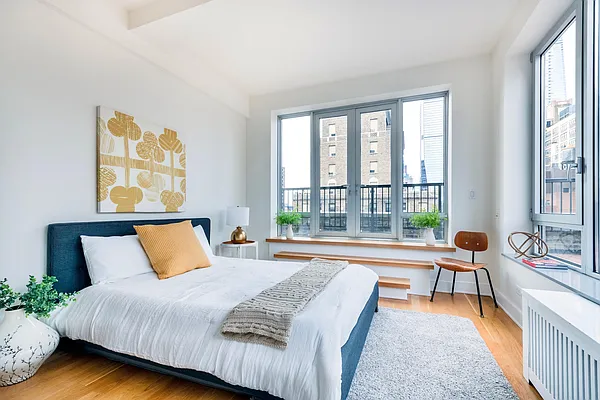 Rented by Compass | media 21