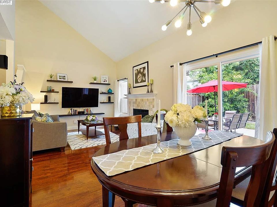 1st image of 5448 Windflower Dr