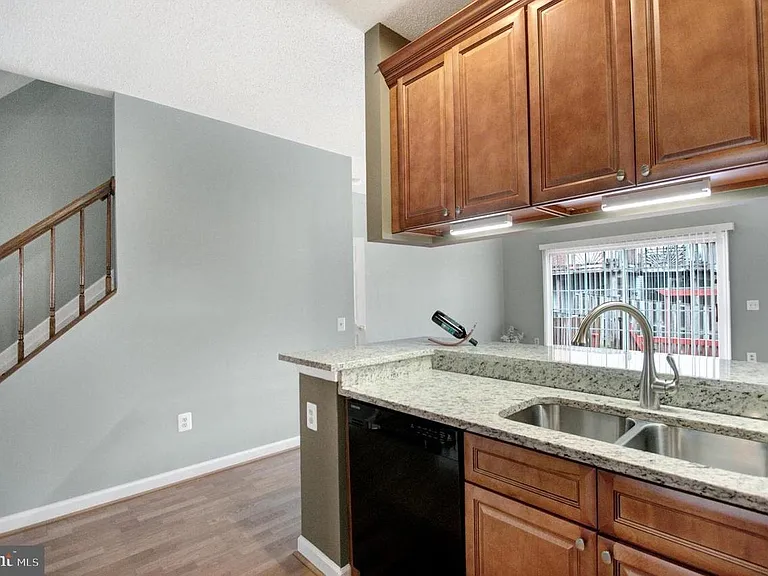 12155 Wedgeway Pl — Photo 7