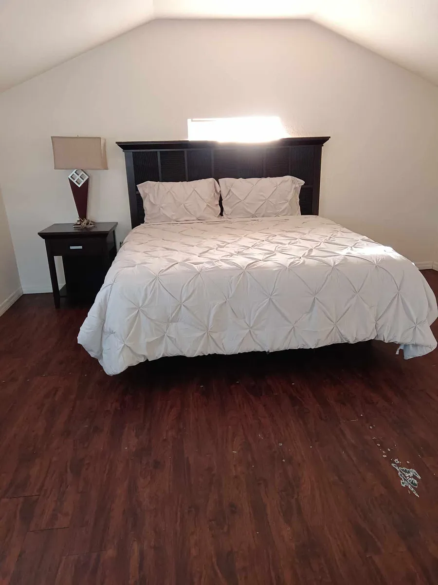 Building Photo - 207 N Peninsula Dr #2