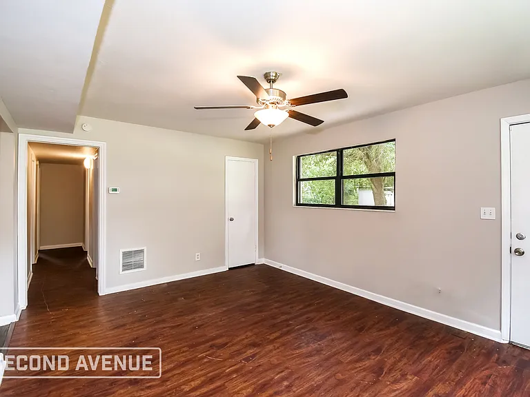 6863 Jack Horner Ln — Photo 5