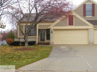 6530 Springtree Ln, Lansing, MI 48917