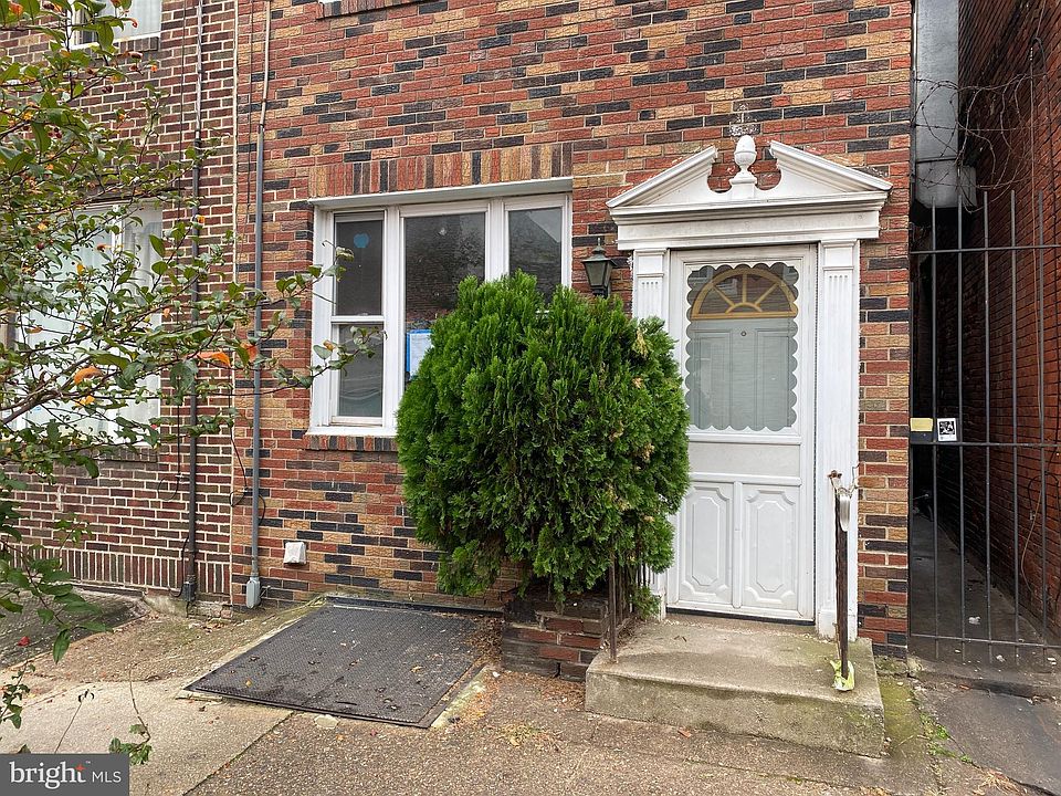 1st image of 732 Dickinson St