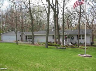19-47 Maplewood Ct, Lanark, IL 61046