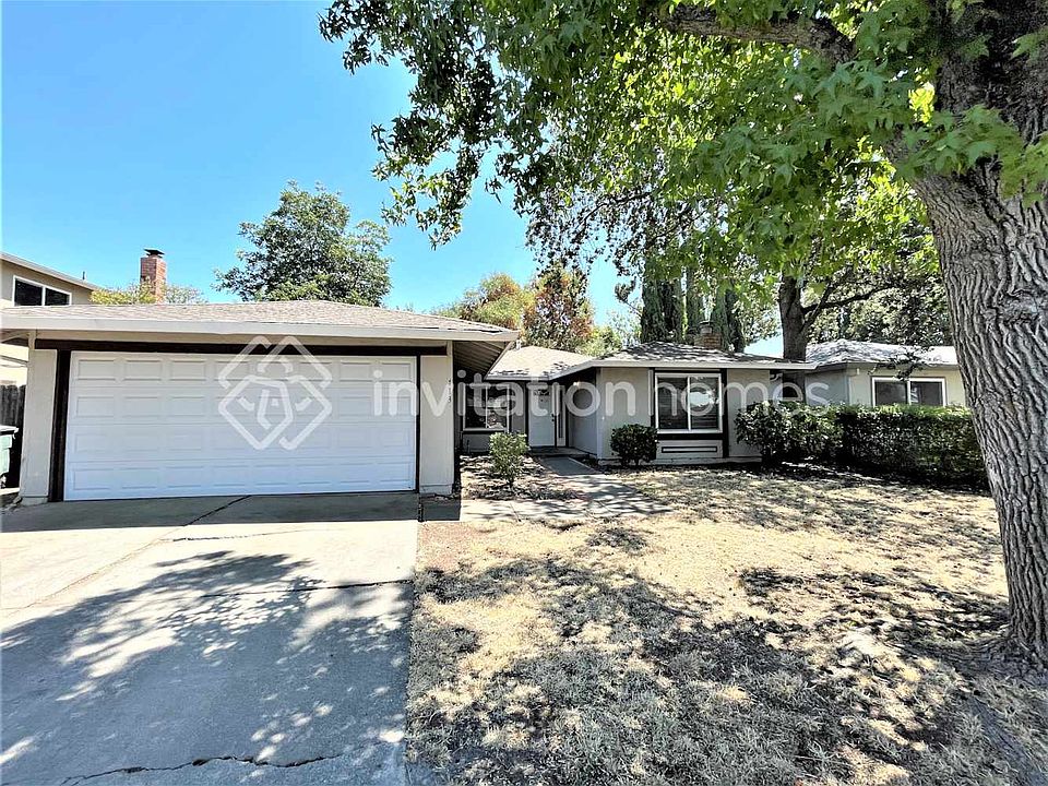 1st image of 413 Royal Oaks Dr