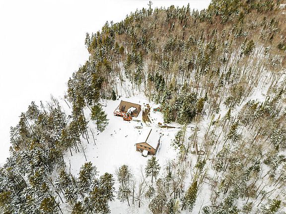2nd image of 58 Sawyer Pond Highlands Road