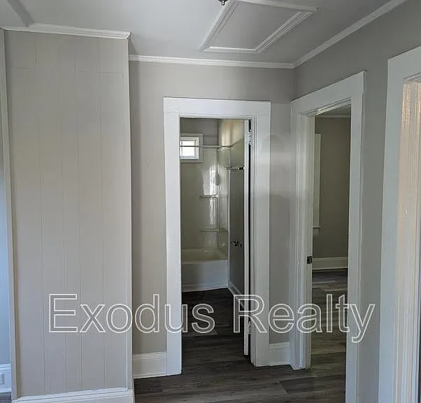 507 Midland Ave — Photo 10