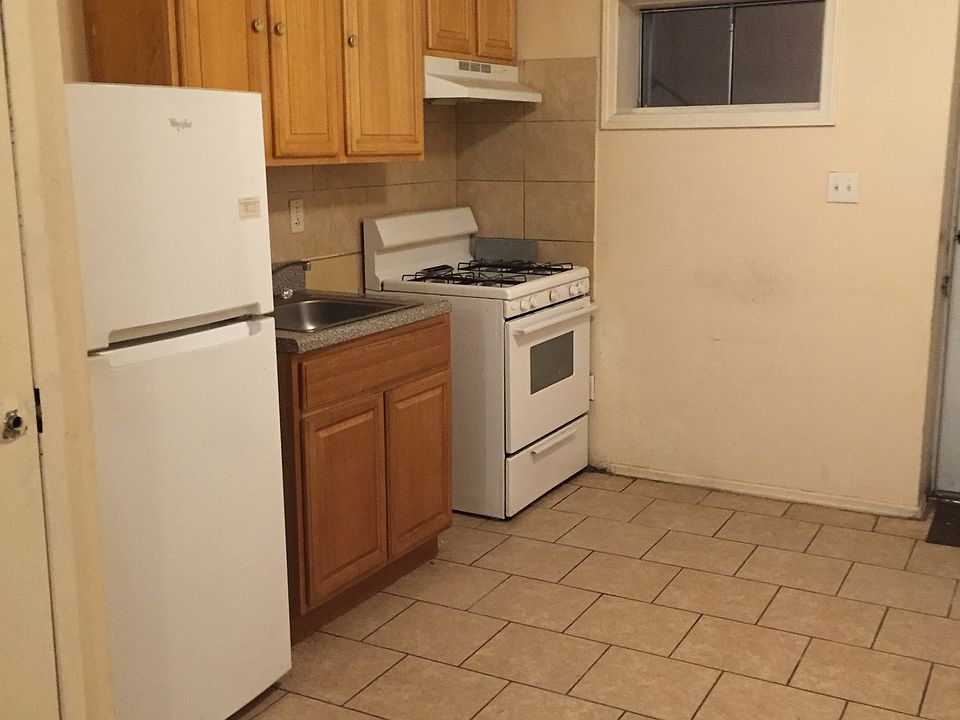 2nd image of 1320 E 56th St