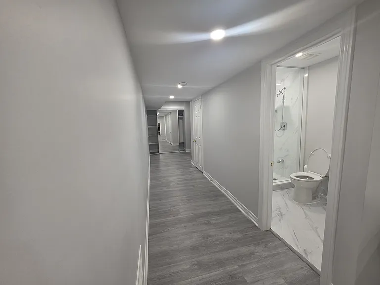 9 Isaac Devins Blvd — Photo 5